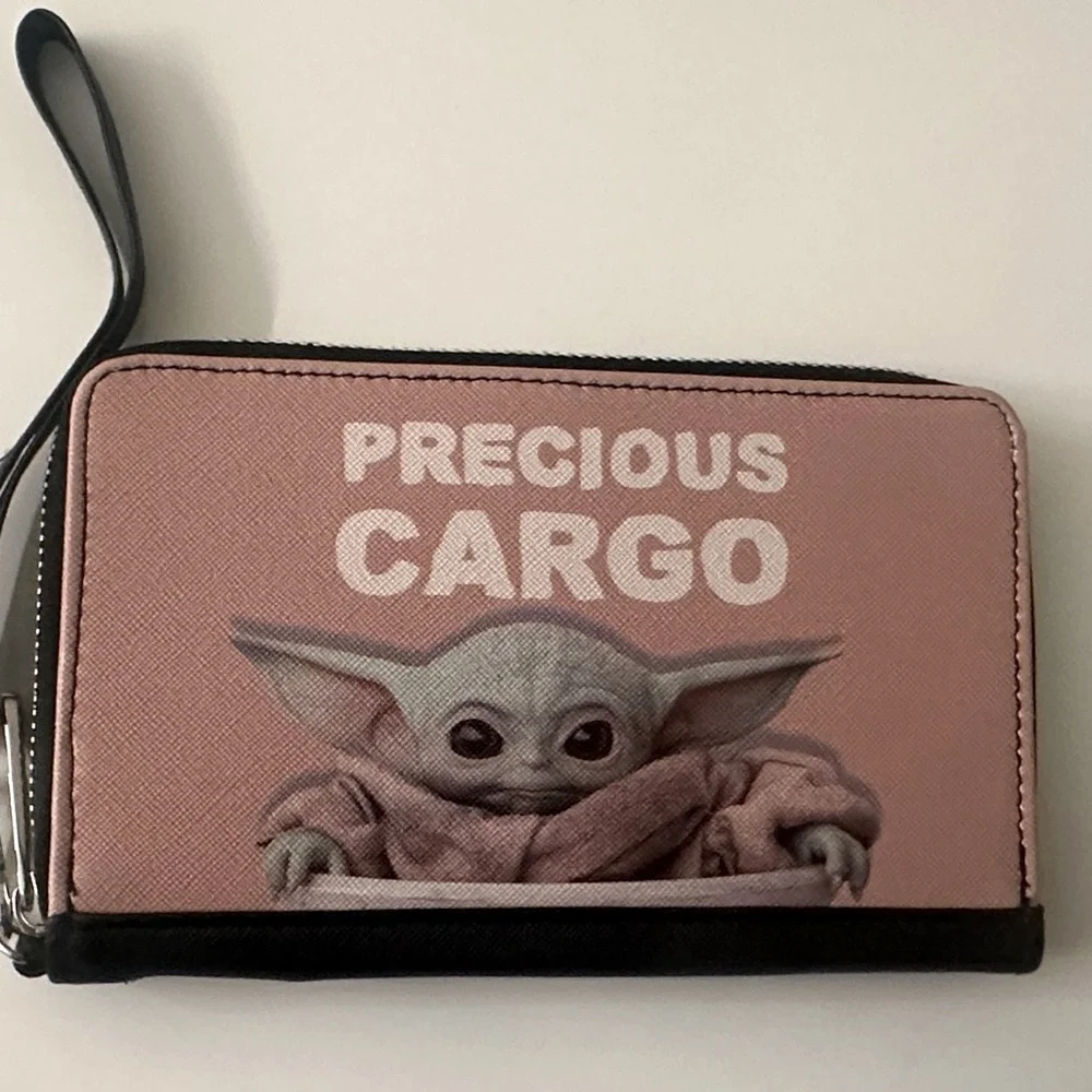 STAR WARS Precious Cargo Ladies Wallet (keychain included) NWOT - Picture 11 of 11